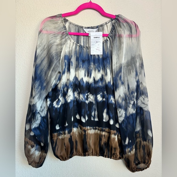 NWT Exclusively Misook Chiffon Boho Tie Dye Balloon Sleeve SAMPLE Blouse XS - Picture 2 of 7